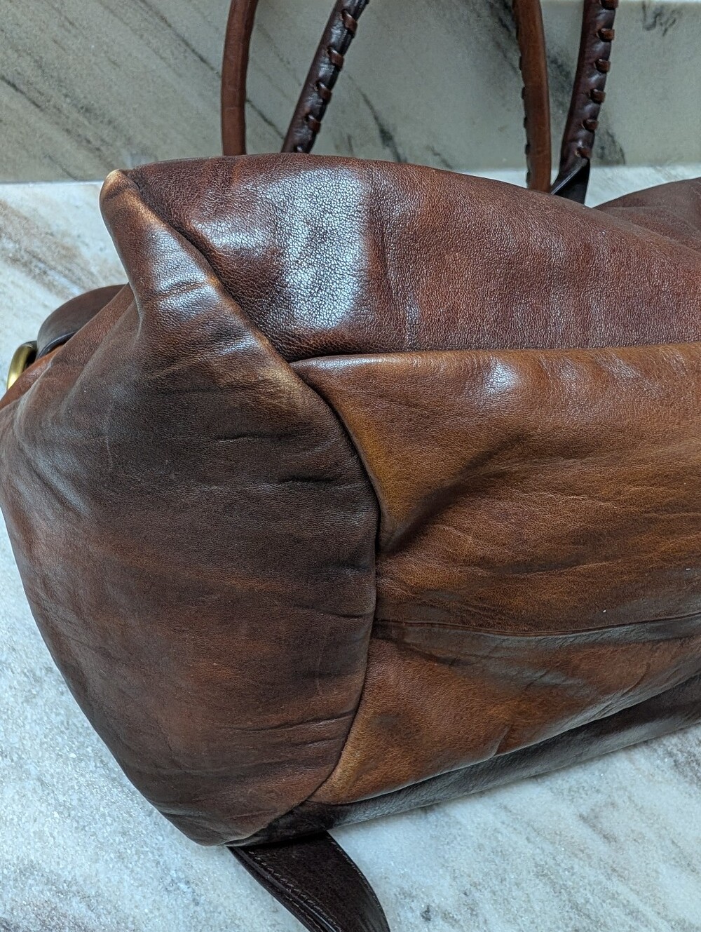 Francesco Biasia Distressed Brown Leather Shoulder Bag with Brass Ring Detail - Picture 13 of 16